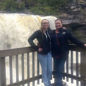 Meet your Posher, Joyce